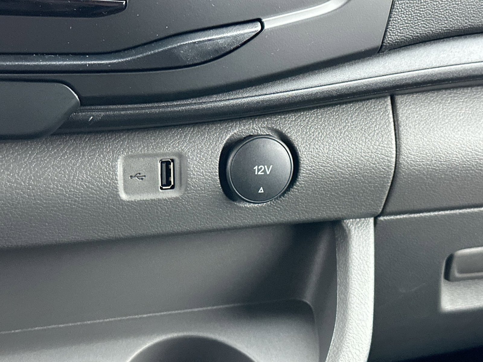 New 2026 Ford Transit 350 148 High Roof w/ Load Area Protection Package image 27