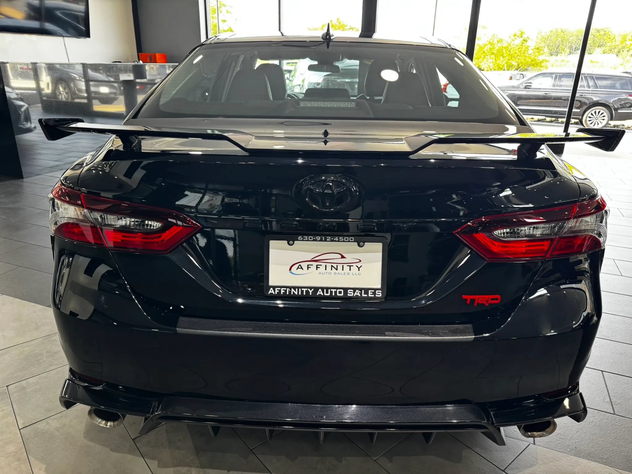 Used 2022 Toyota Camry TRD w/ TRD Package w/JBL Audio FWD image 4