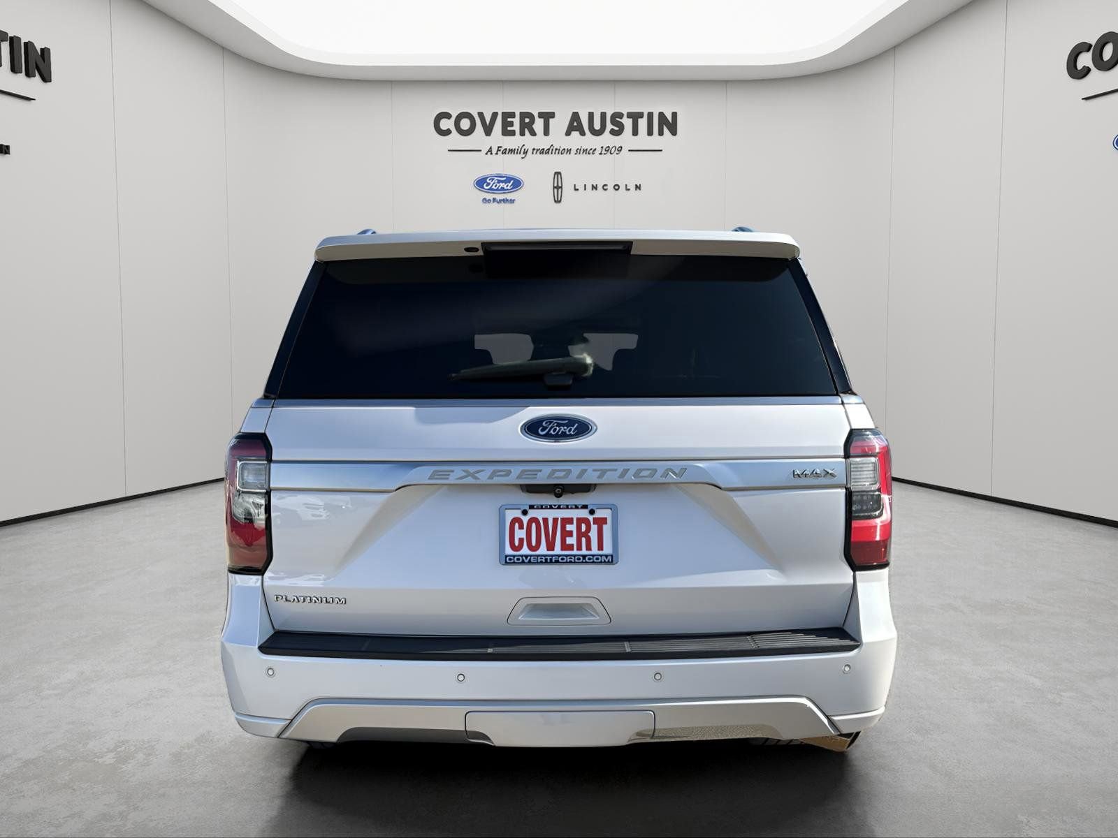 Used 2019 Ford Expedition Max Platinum image 4