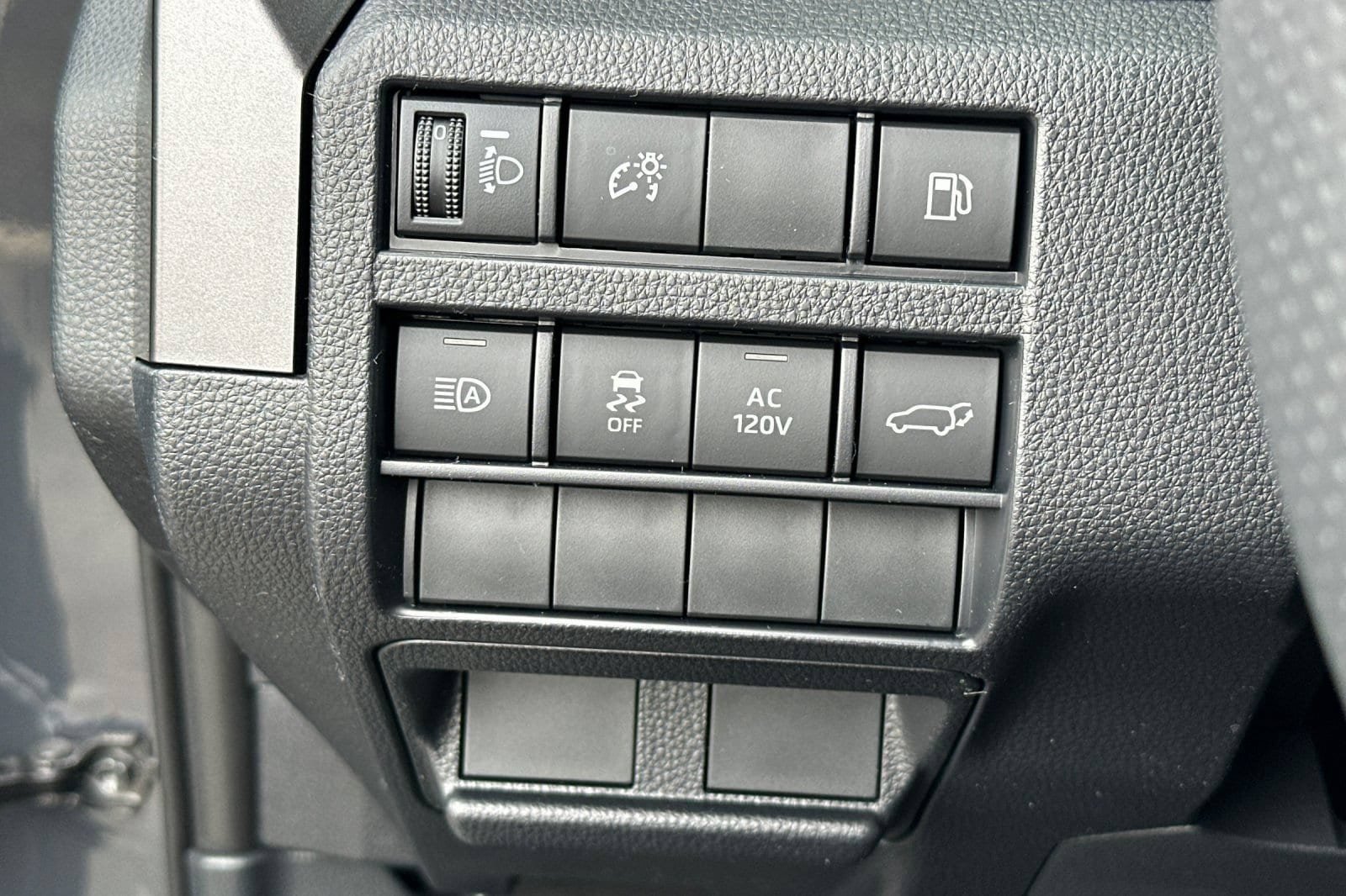 New 2026 Toyota 4Runner TRD Off-Road Premium AWD/4WD image 32