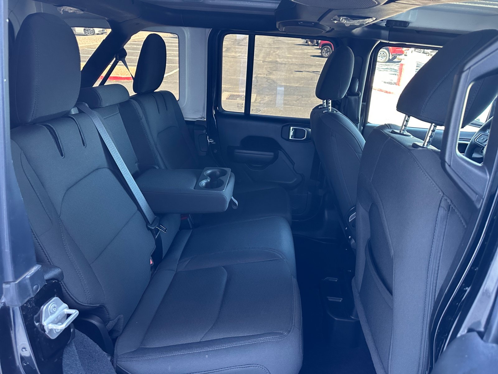 Used 2023 Jeep Wrangler Unlimited w/ 8.4" Radio Group AWD/4WD image 27