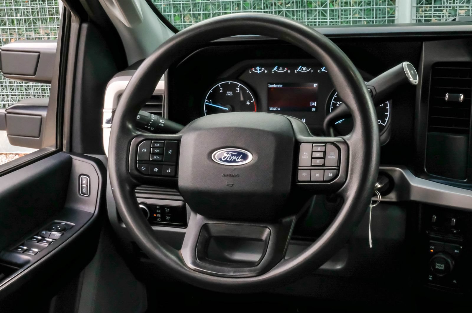 Used 2024 Ford F250 XL w/ XL Driver Assist Package AWD/4WD image 14