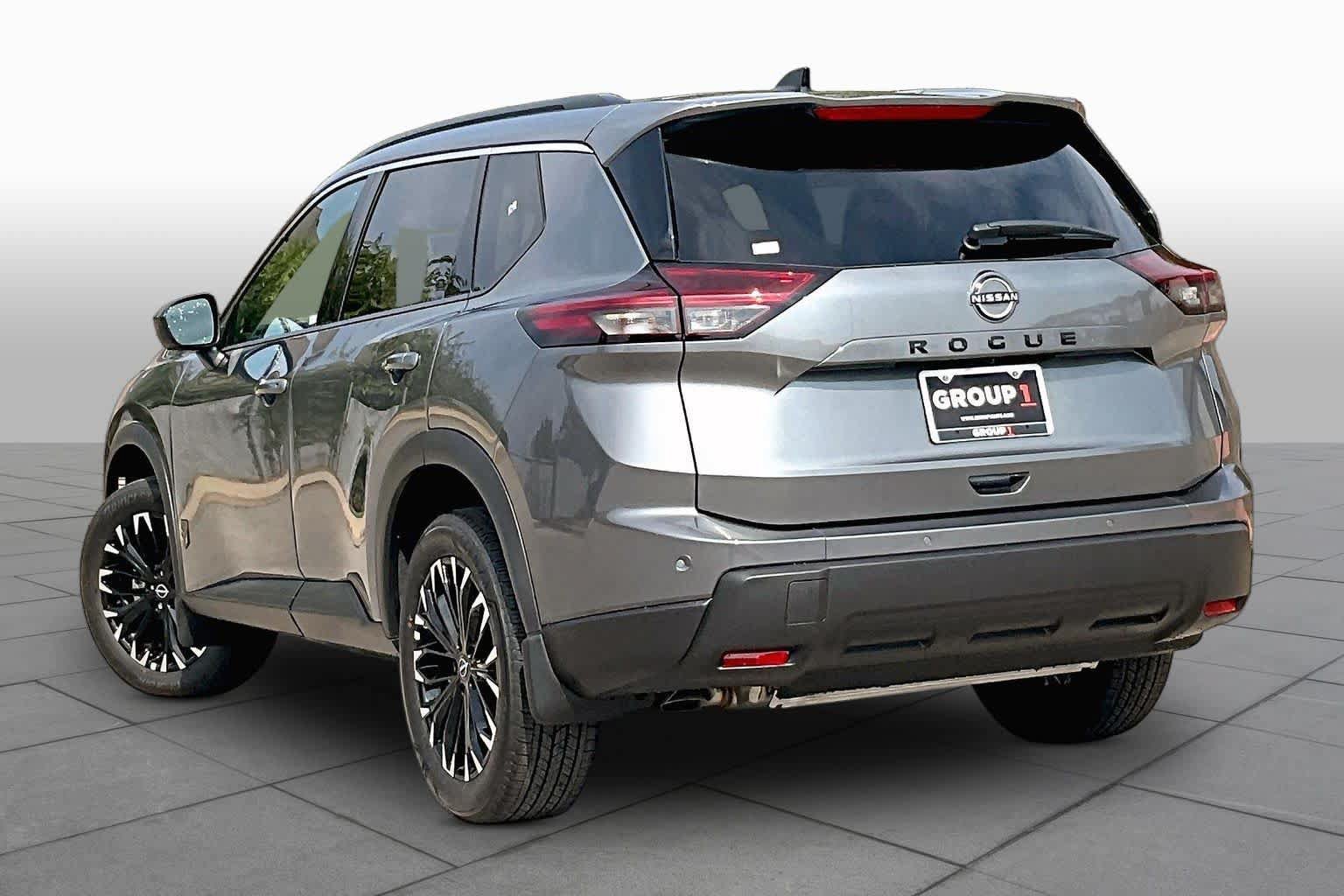 New 2026 Nissan Rogue Dark Armor FWD image 7