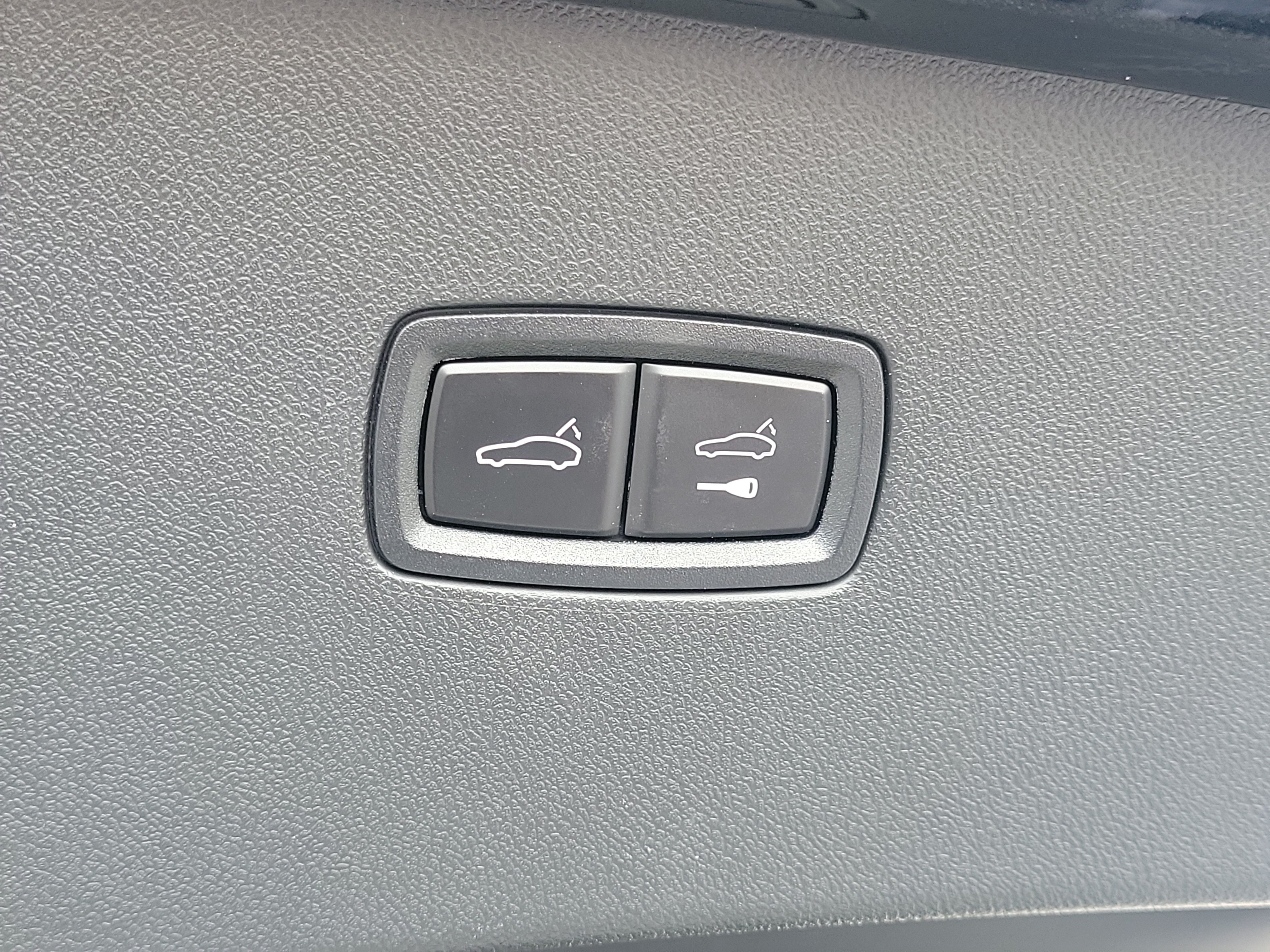 Used 2021 Porsche Cayenne Turbo AWD/4WD image 8