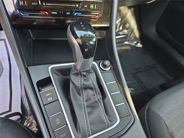 Used 2025 Volkswagen Jetta S image 19