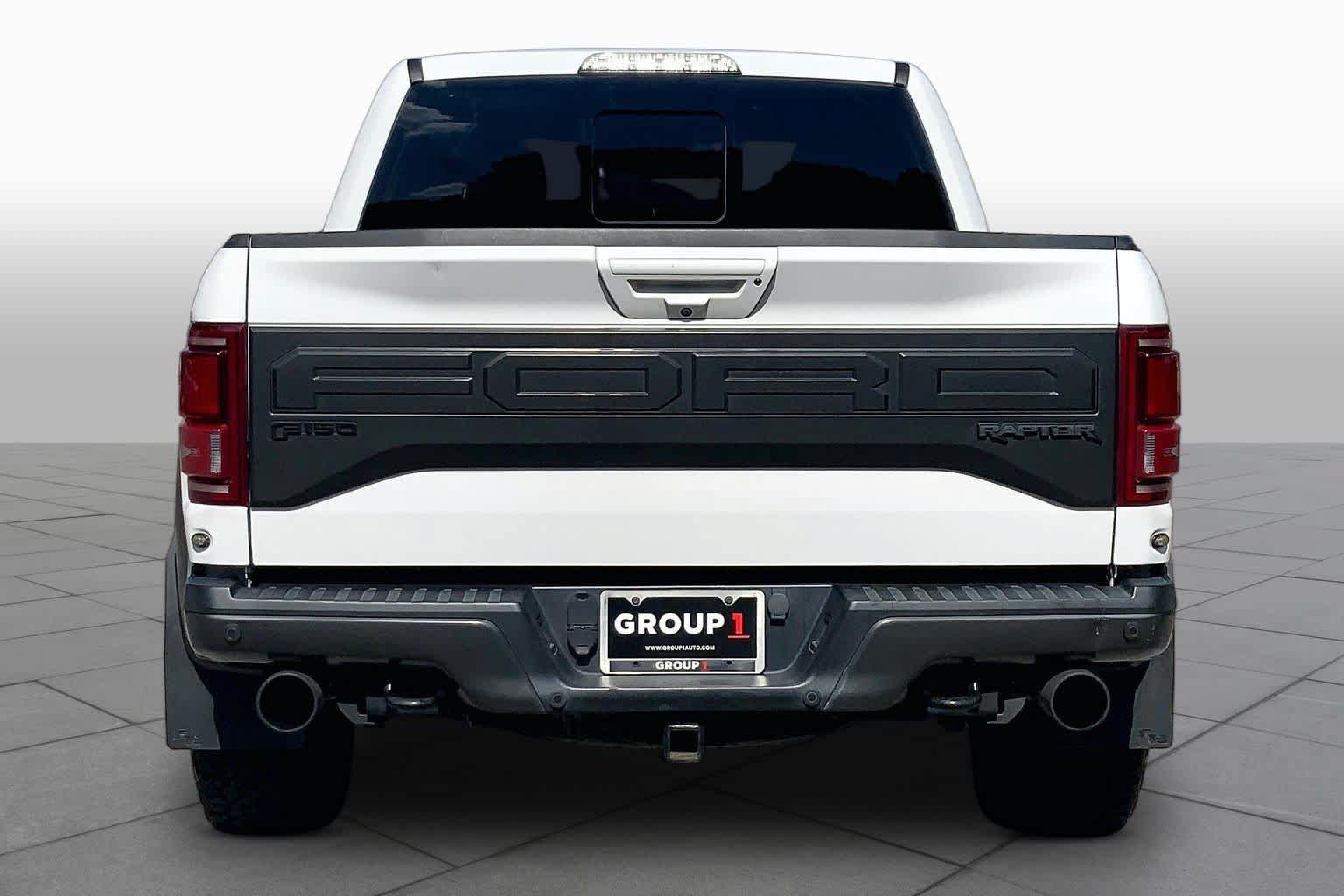 Used 2018 Ford F150 Raptor w/ Equipment Group 802A Luxury AWD/4WD image 5