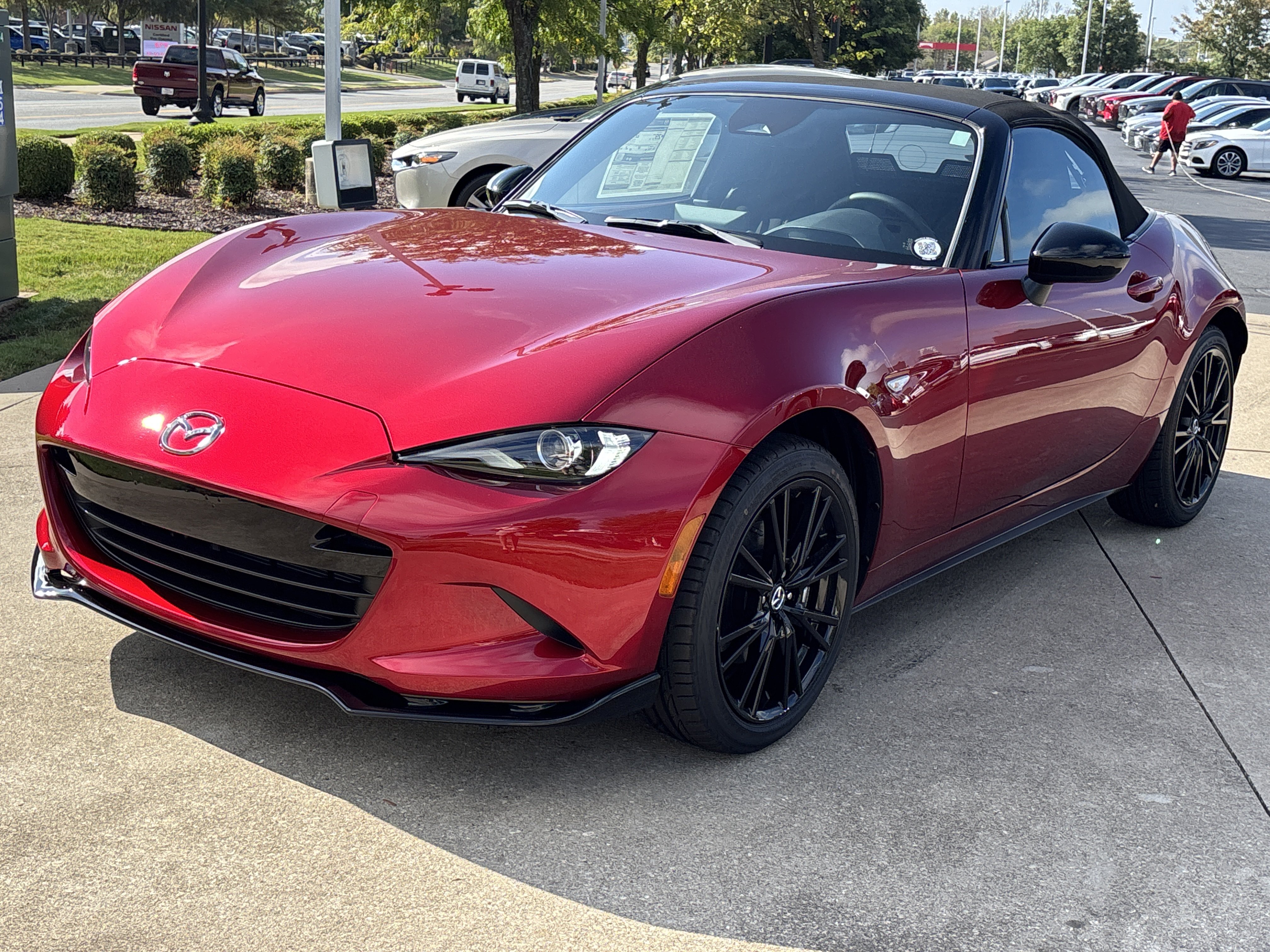 New 2026 MAZDA MX-5 Miata Club w/ Interior Package RWD image 10