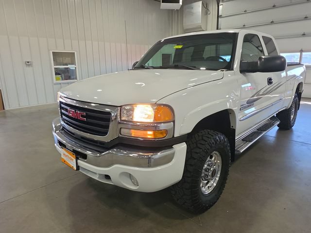 Used 2003 GMC Sierra 2500 SLE w/ Snow Plow Prep Package AWD/4WD image 4