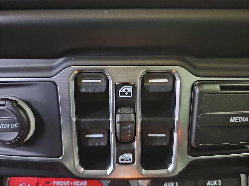 Used 2020 Jeep Gladiator Rubicon image 26