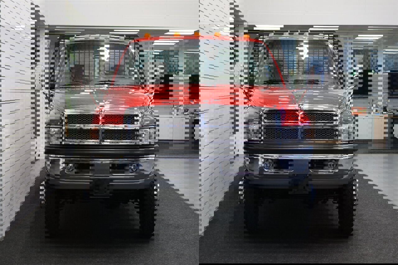 Used 1995 Dodge Ram 3500 Truck 4x4 Regular Cab image 8