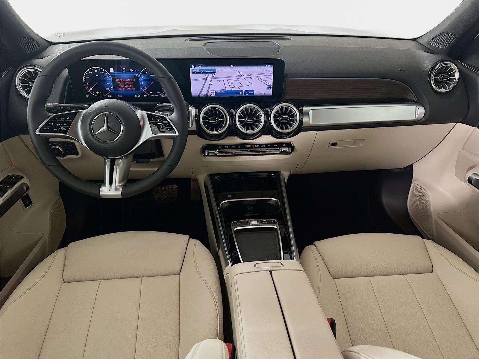 Certified 2025 Mercedes-Benz GLB 250 4MATIC image 28