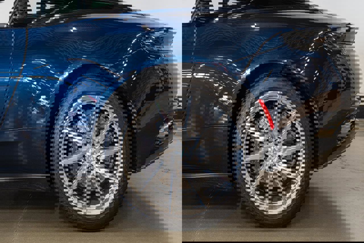 Used 2018 Aston Martin DB11 V12 image 22