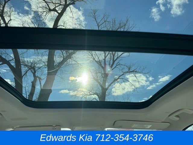 Used 2025 GMC Acadia Denali w/ LPO, Floor Liner Package image 20