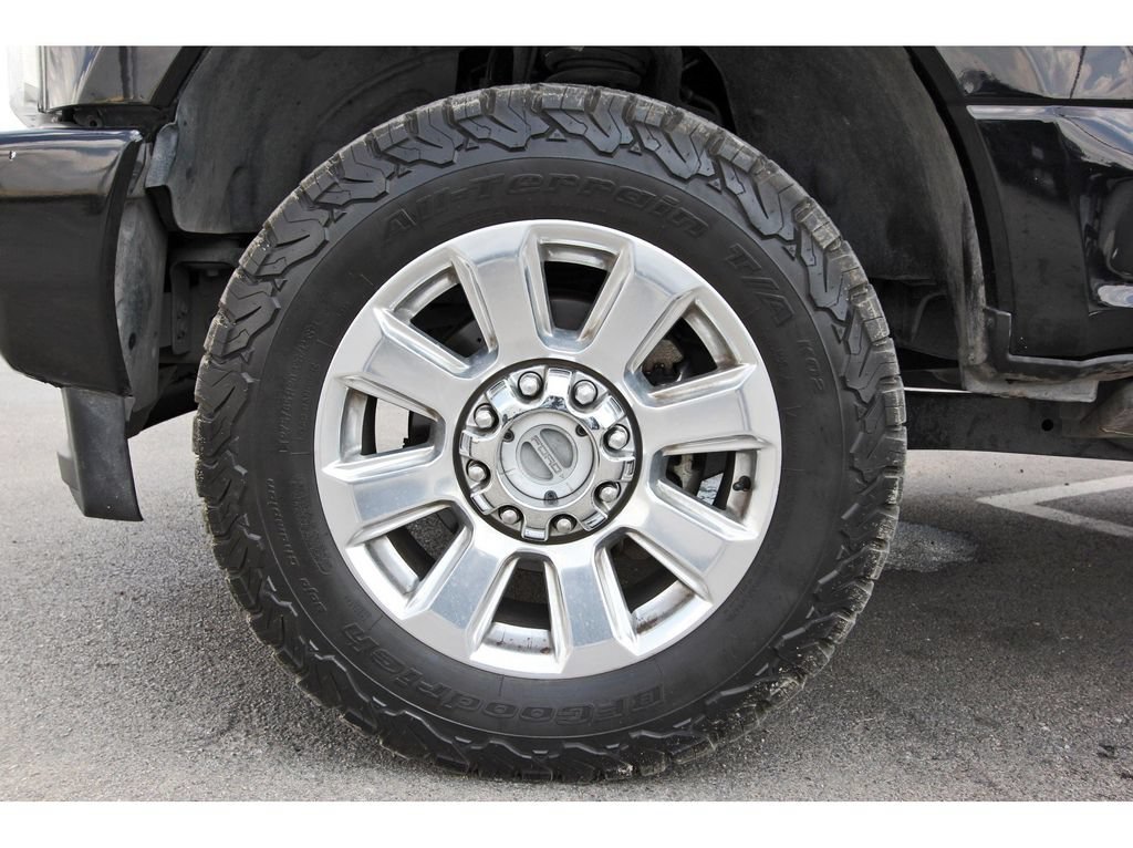 Used 2018 Ford F250 Platinum w/ Platinum Ultimate Package AWD/4WD image 35