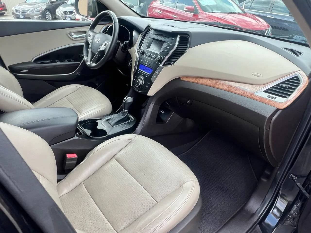 Used 2016 Hyundai Santa Fe Sport w/ Option Group 03 FWD image 28