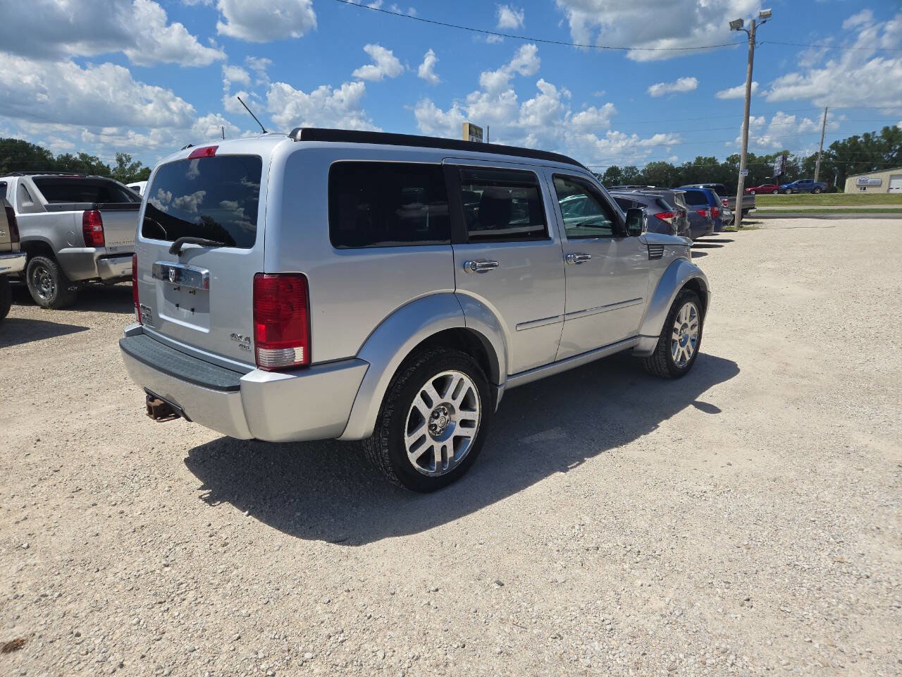 Used 2007 Dodge Nitro R/T image 3