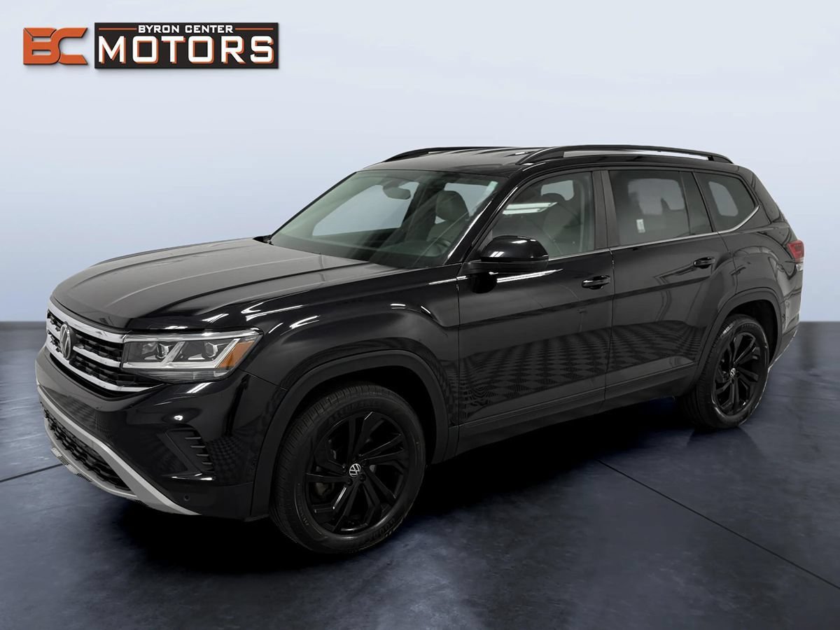 Used 2021 Volkswagen Atlas SE w/ Towing Package AWD/4WD image 1