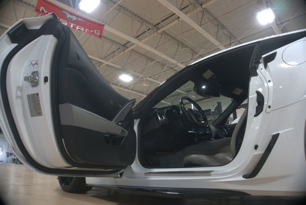 Used 2017 Chevrolet Corvette Grand Sport image 37