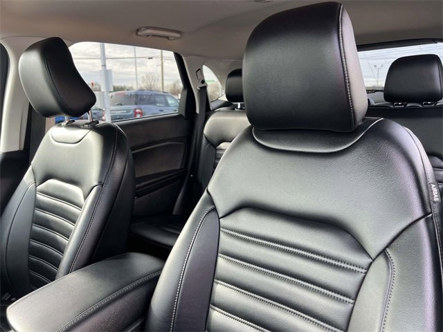 Certified 2022 Ford Edge SEL w/ Convenience Package image 25