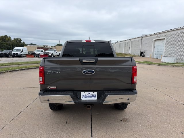 Used 2017 Ford F150 XLT w/ Equipment Group 302A Luxury AWD/4WD image 4