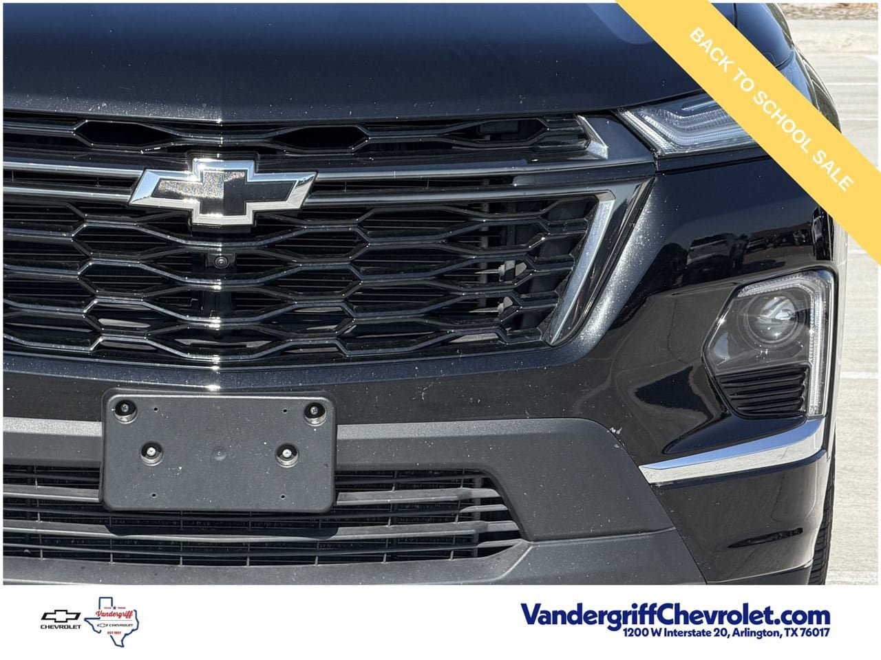 Used 2023 Chevrolet Traverse Premier w/ Redline Edition FWD image 8