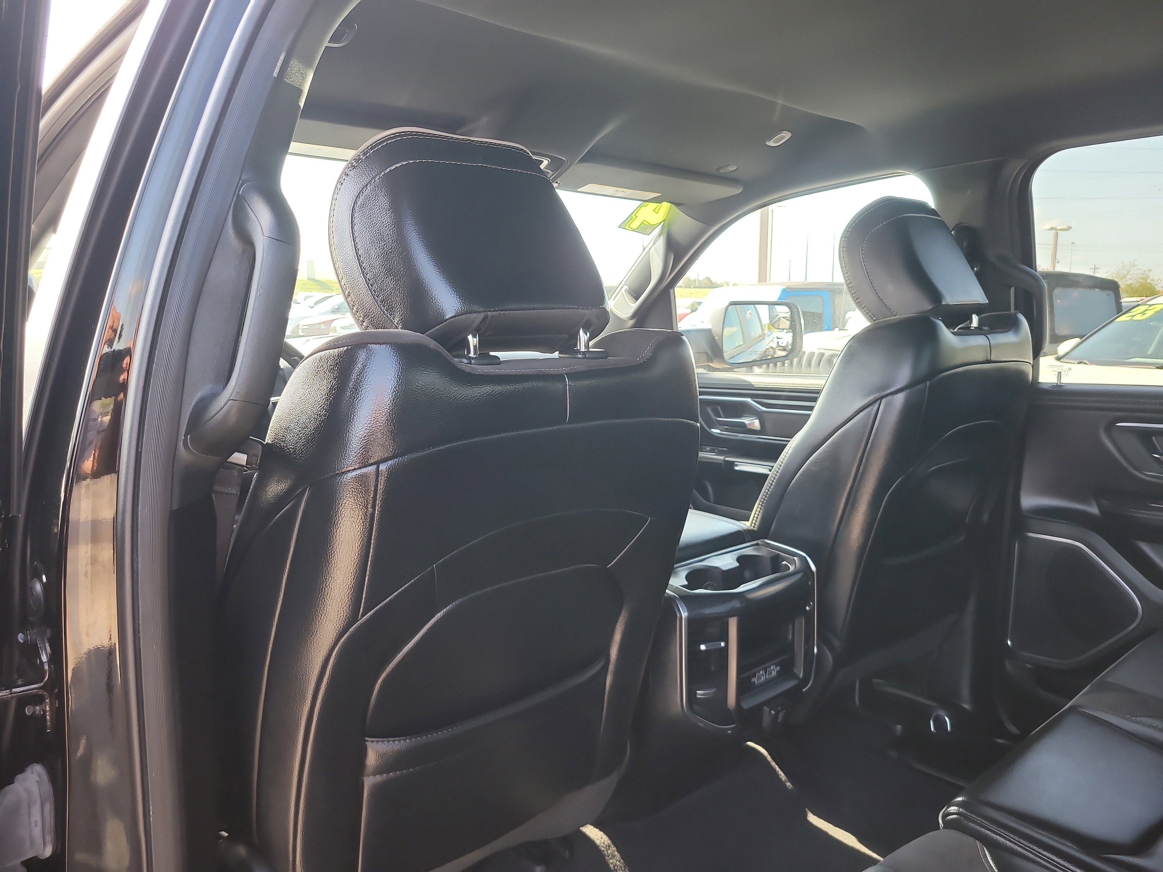 Used 2024 RAM 1500 Laramie image 13