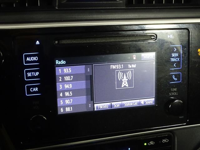 Used 2017 Toyota Corolla SE image 26