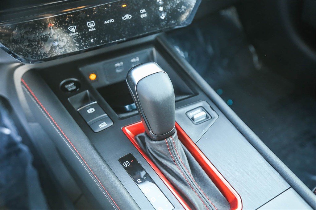 New 2026 Nissan Kicks SR image 20