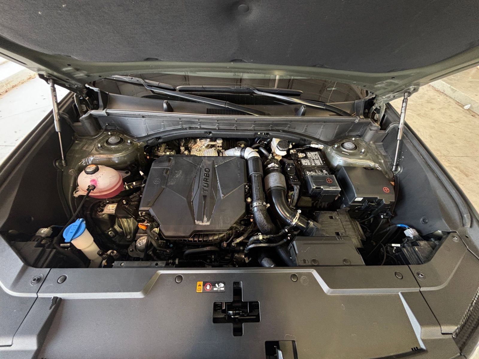 Used 2025 Hyundai Santa Fe SEL image 37