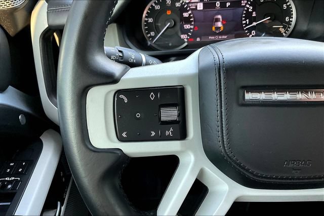 Used 2023 Land Rover Defender 130 X-Dynamic SE AWD/4WD image 13