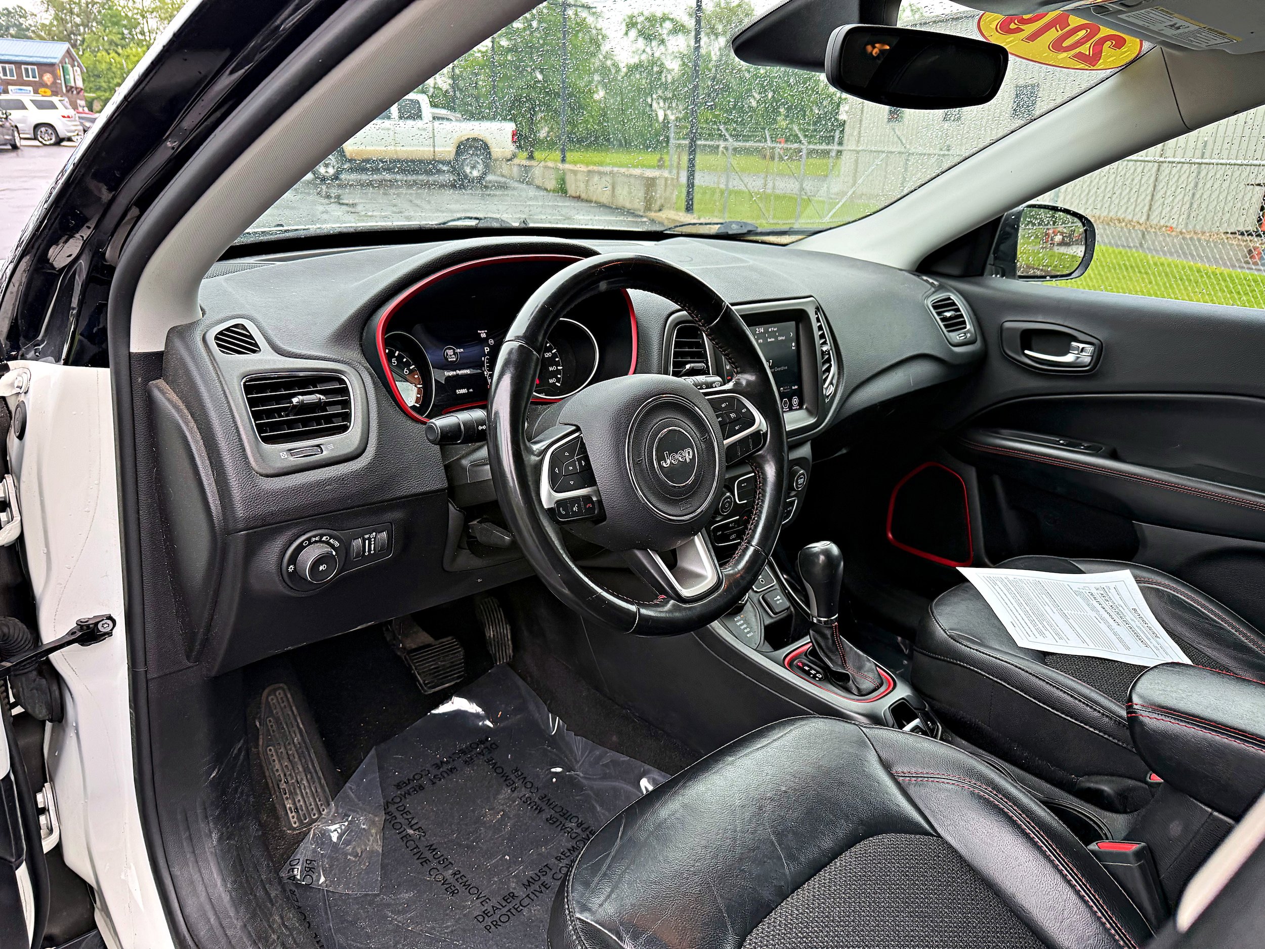 Used 2019 Jeep Compass Trailhawk AWD/4WD image 13