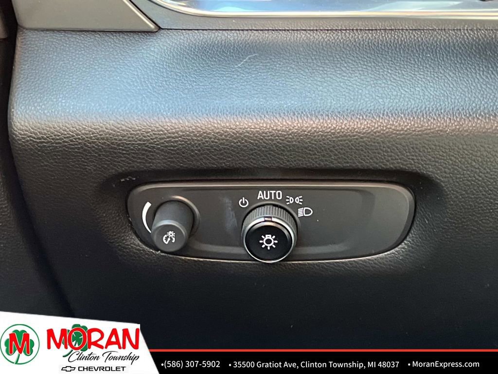 Certified 2023 Chevrolet Traverse LT image 28