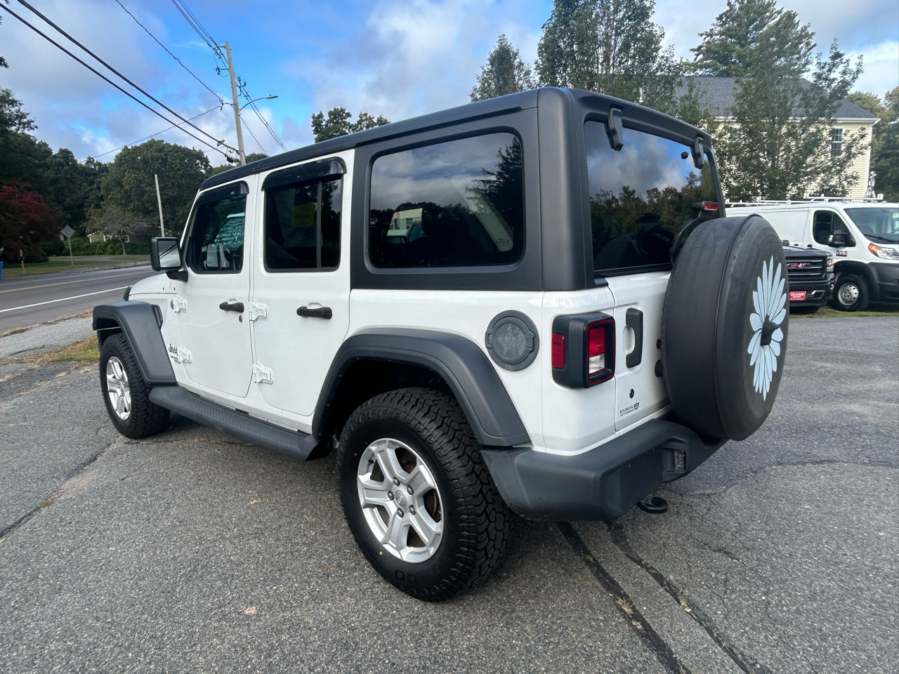 Used 2018 Jeep Wrangler Unlimited Sport S image 3