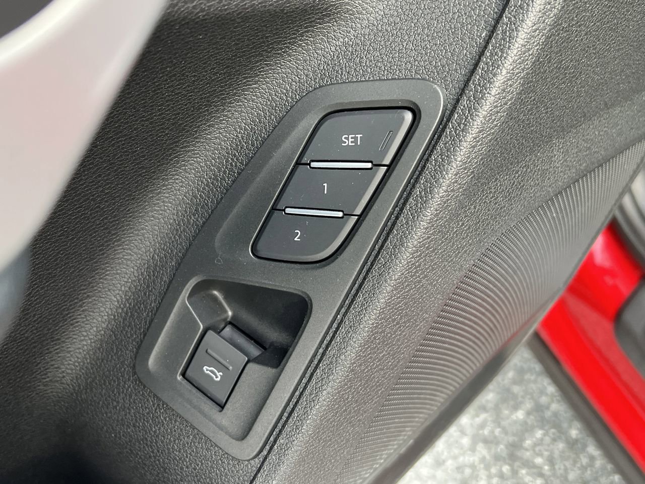 Used 2024 Audi Q3 2.0T Premium image 22