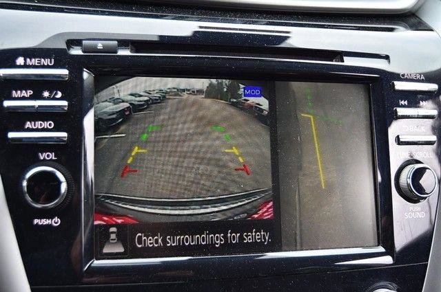 Used 2021 Nissan Murano Platinum w/ Cargo Package image 16