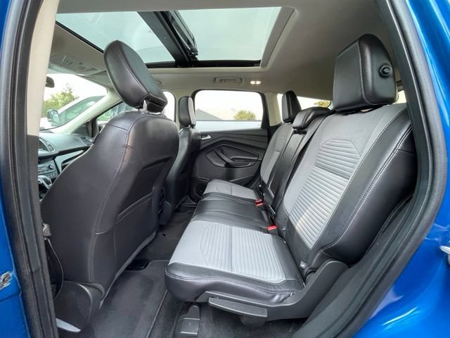Used 2019 Ford Escape Titanium AWD/4WD image 10