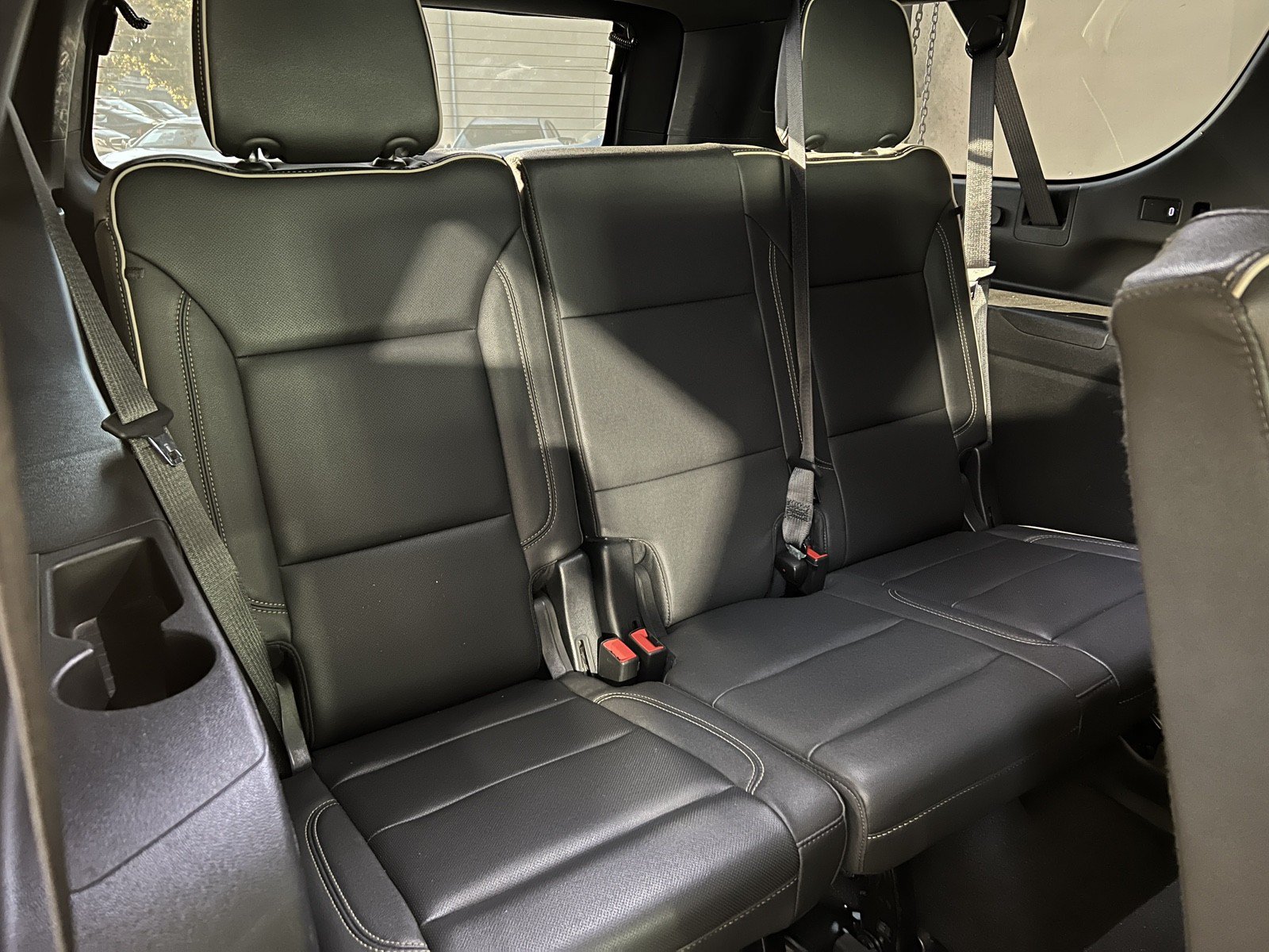 Used 2023 GMC Yukon XL SLT AWD/4WD image 20