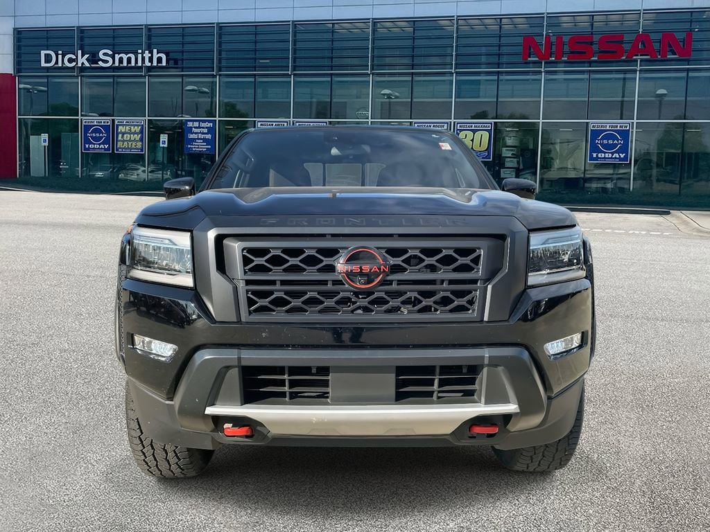 Used 2022 Nissan Frontier Pro-X image 2