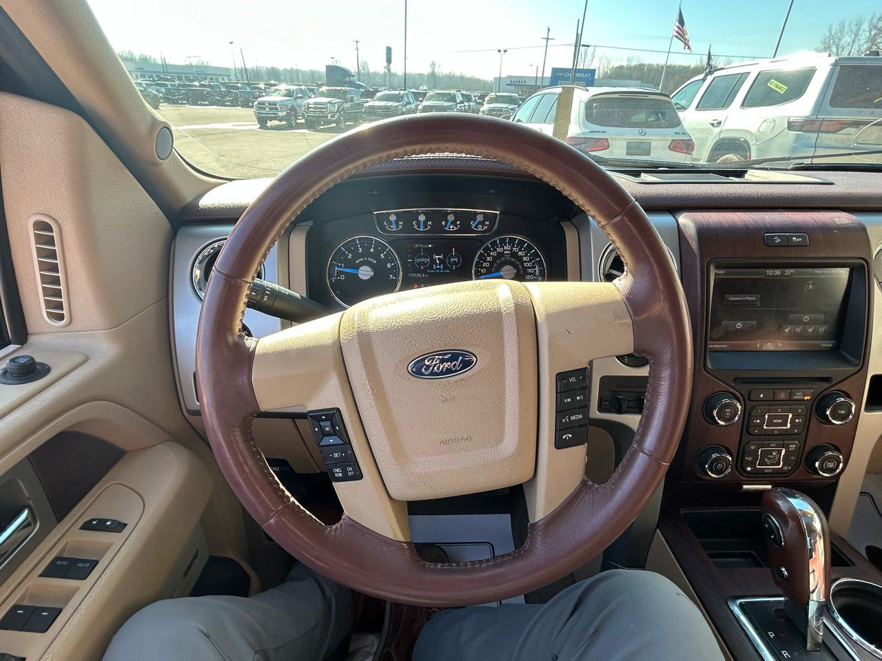 Used 2014 Ford F150 King Ranch w/ King Ranch Luxury Package image 28