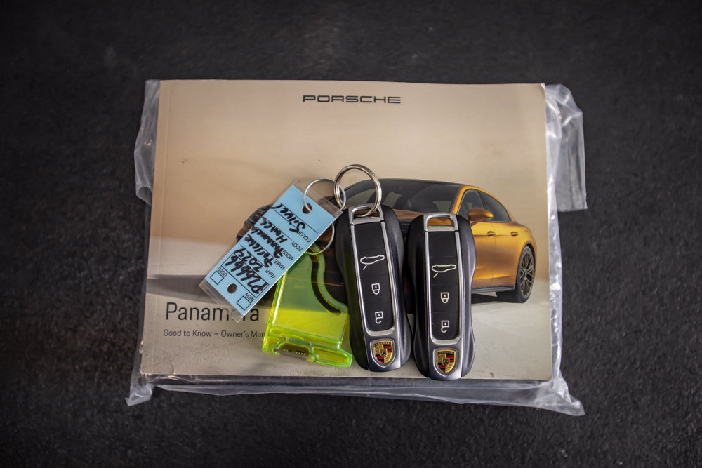 Used 2024 Porsche Panamera image 45