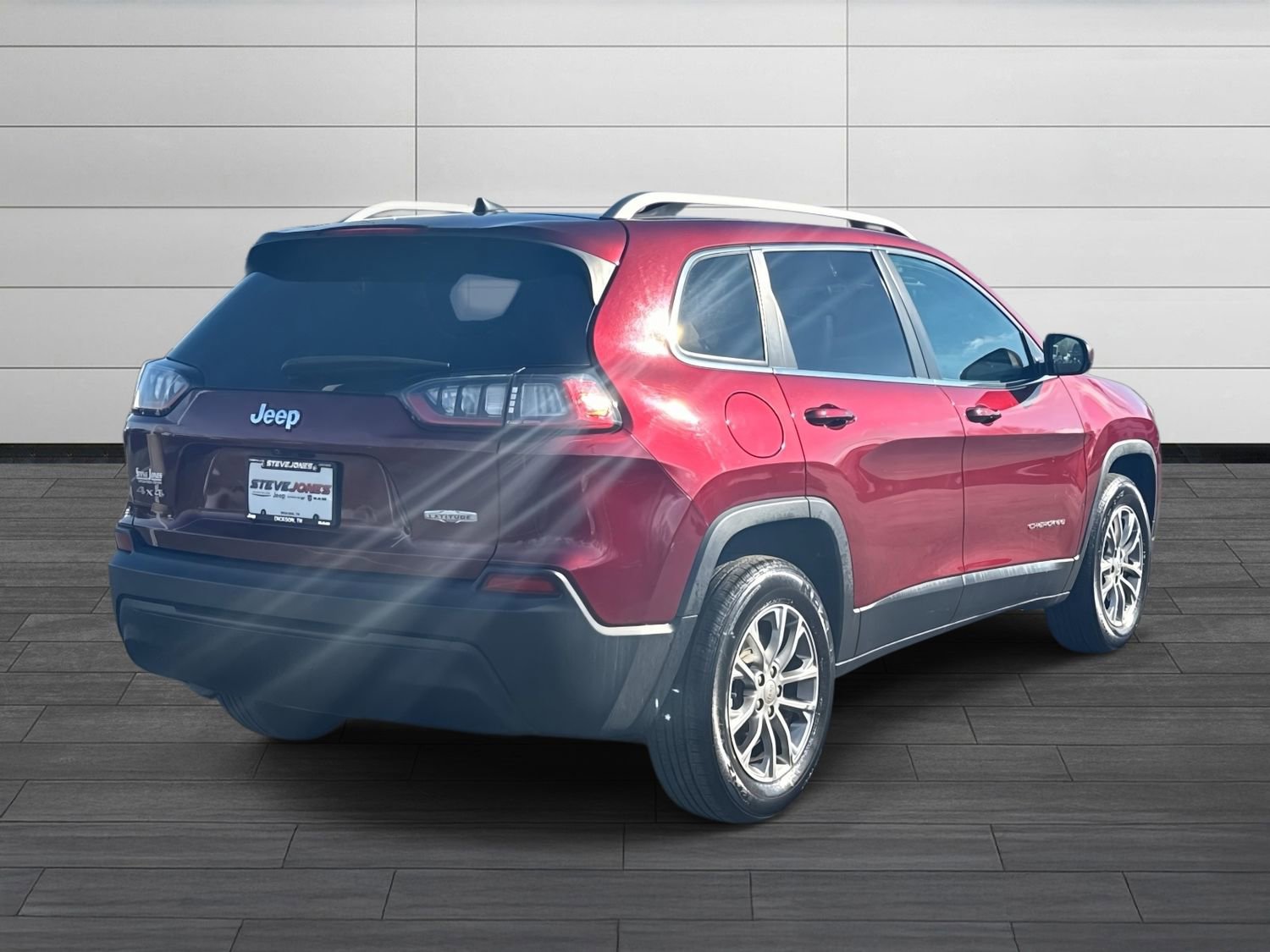 Used 2019 Jeep Cherokee Latitude Plus image 4