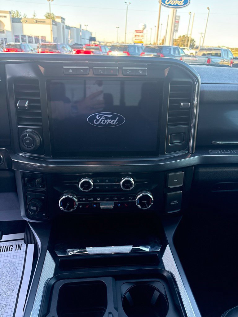 Used 2024 Ford F350 Lariat w/ Lariat Ultimate Package AWD/4WD image 14