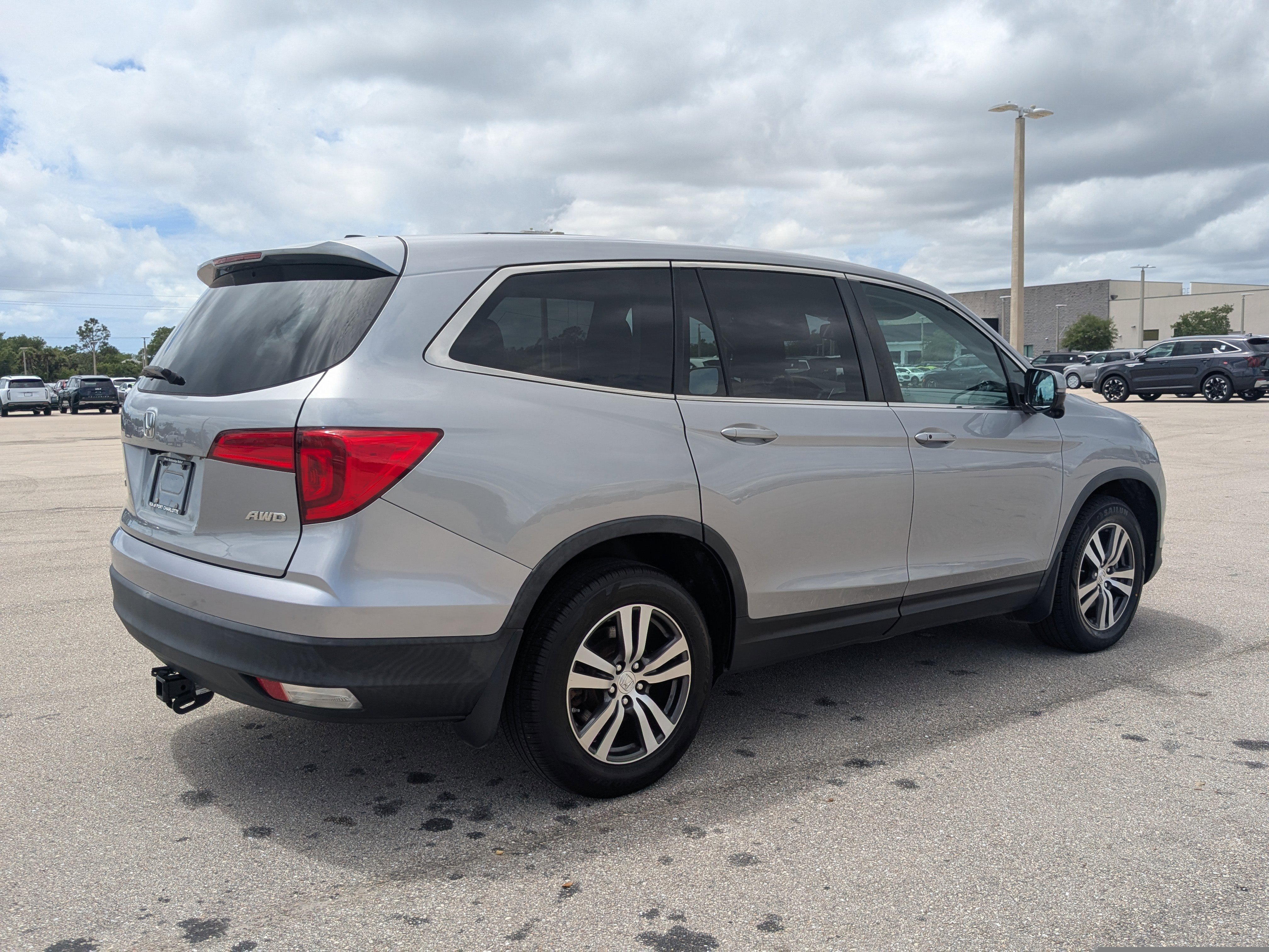 Used 2018 Honda Pilot EX-L image 5