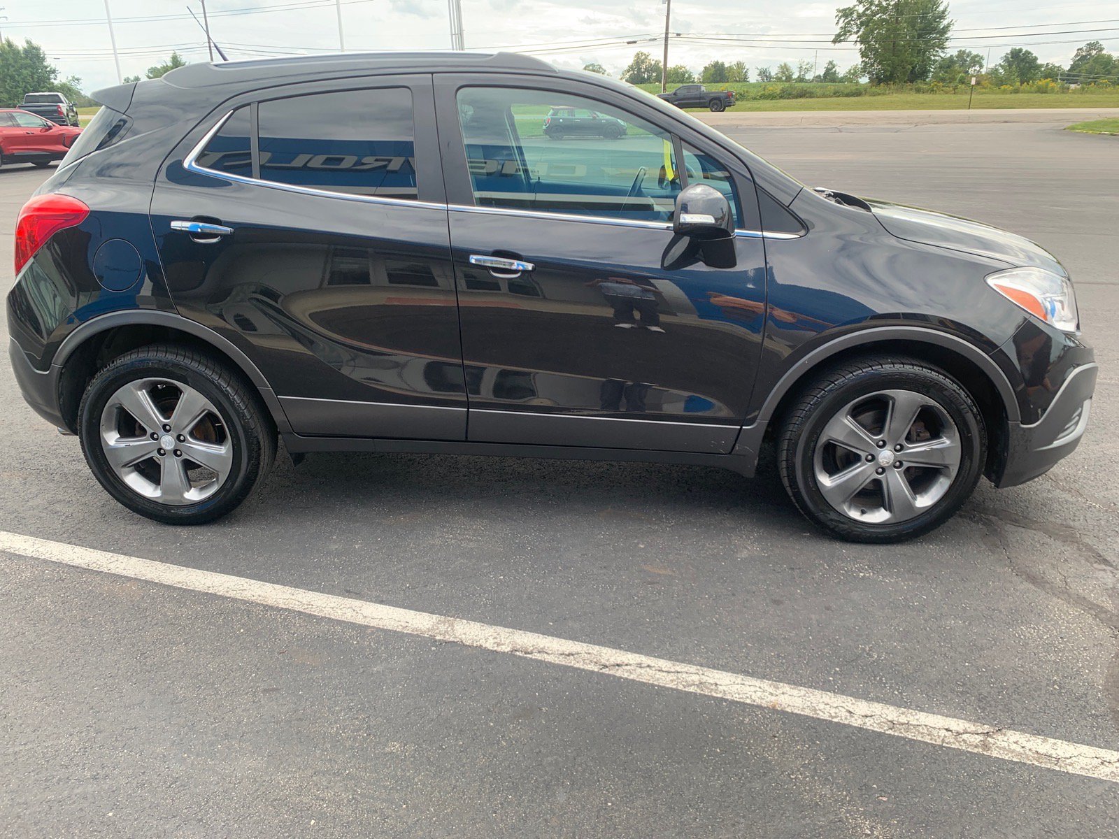 Used 2014 Buick Encore FWD image 4