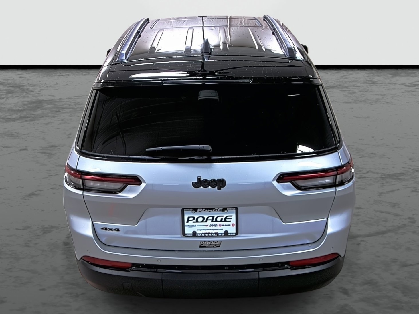 New 2025 Jeep Grand Cherokee L Limited w/ Trailer Tow Package image 3