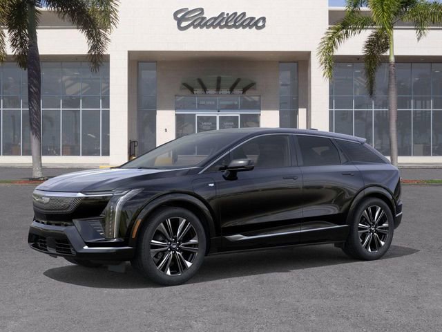 New 2025 Cadillac Optiq Luxury 2 video 2