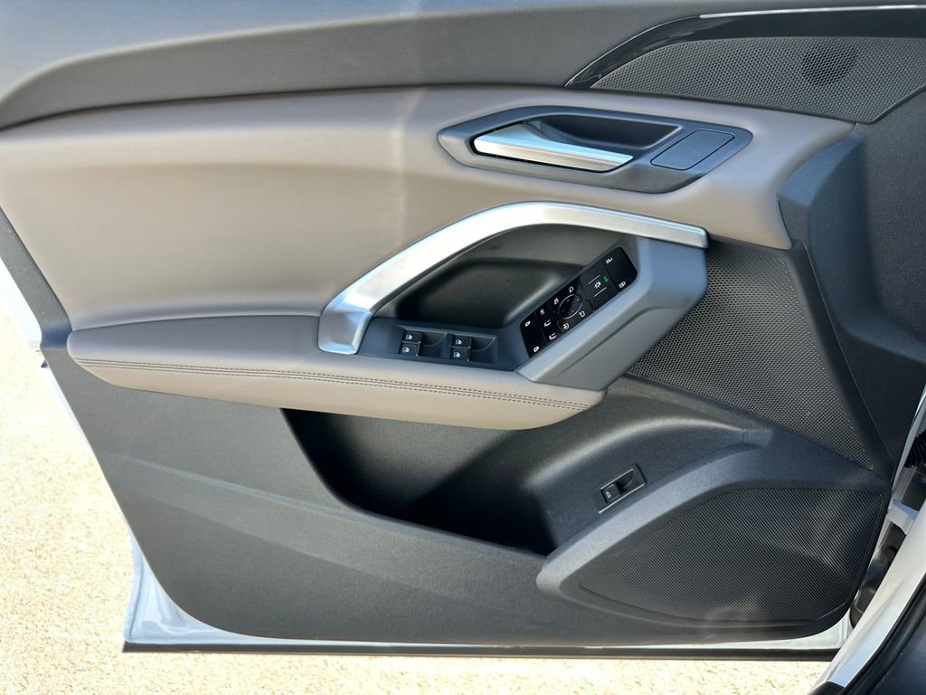 Certified 2025 Audi Q5 Premium w/ Convenience Package image 24