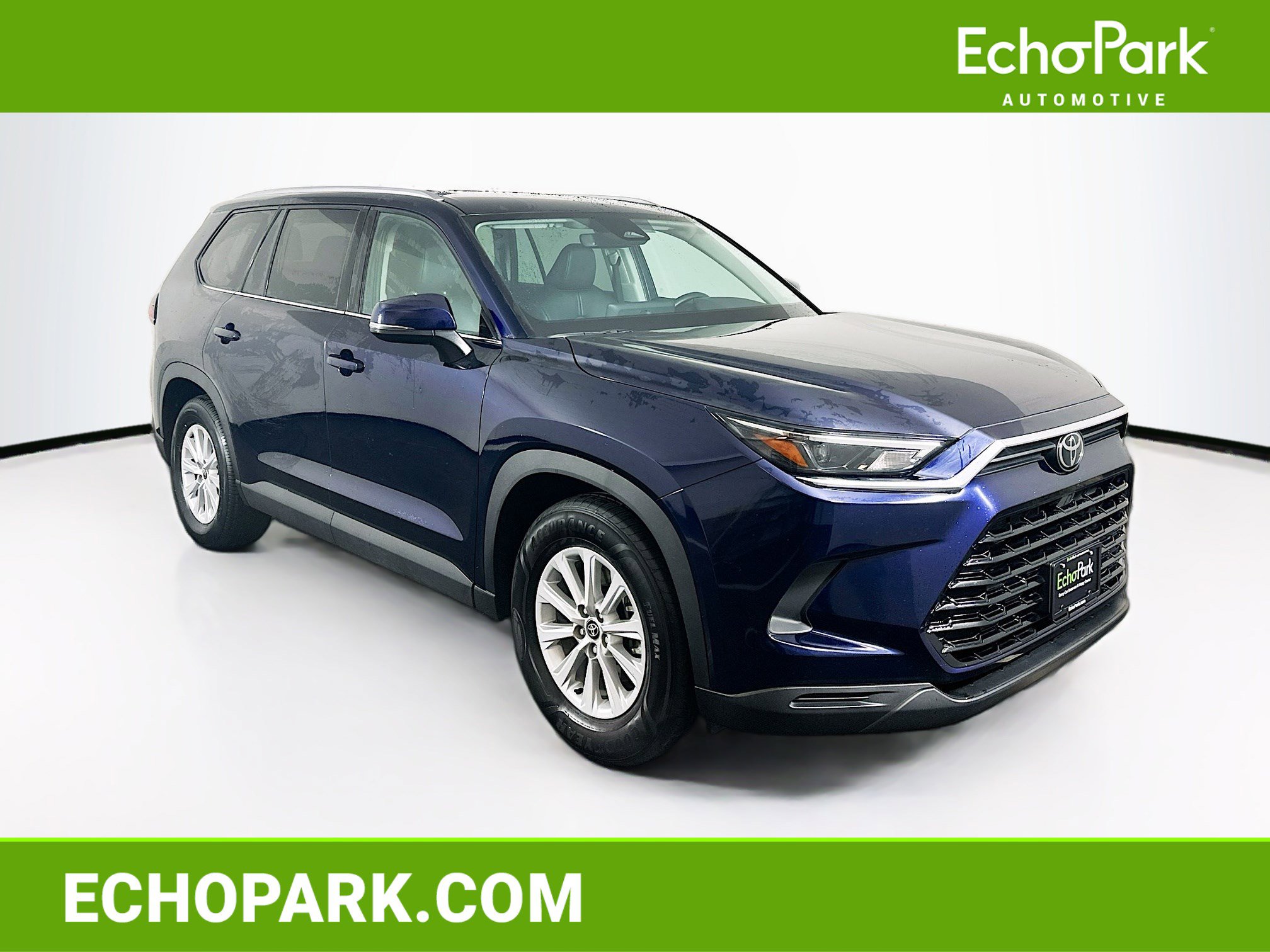 Used 2025 Toyota Grand Highlander FWD image 1