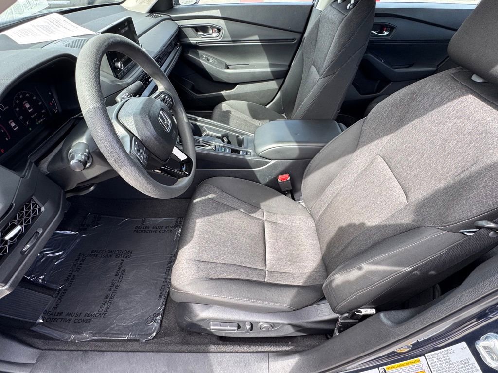 Used 2024 Honda Accord EX image 11