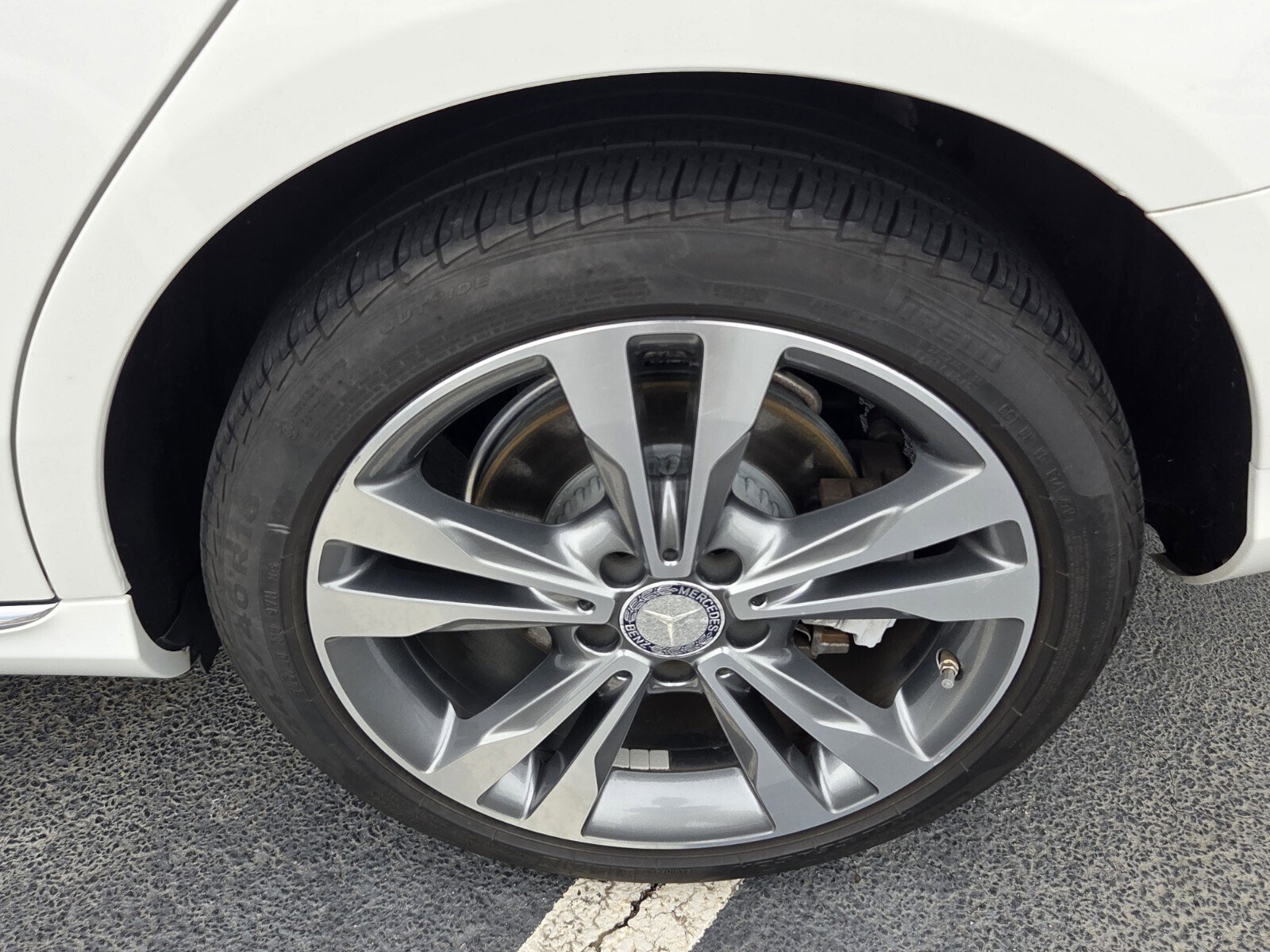 Used 2015 Mercedes-Benz C 300 4MATIC Sedan image 10